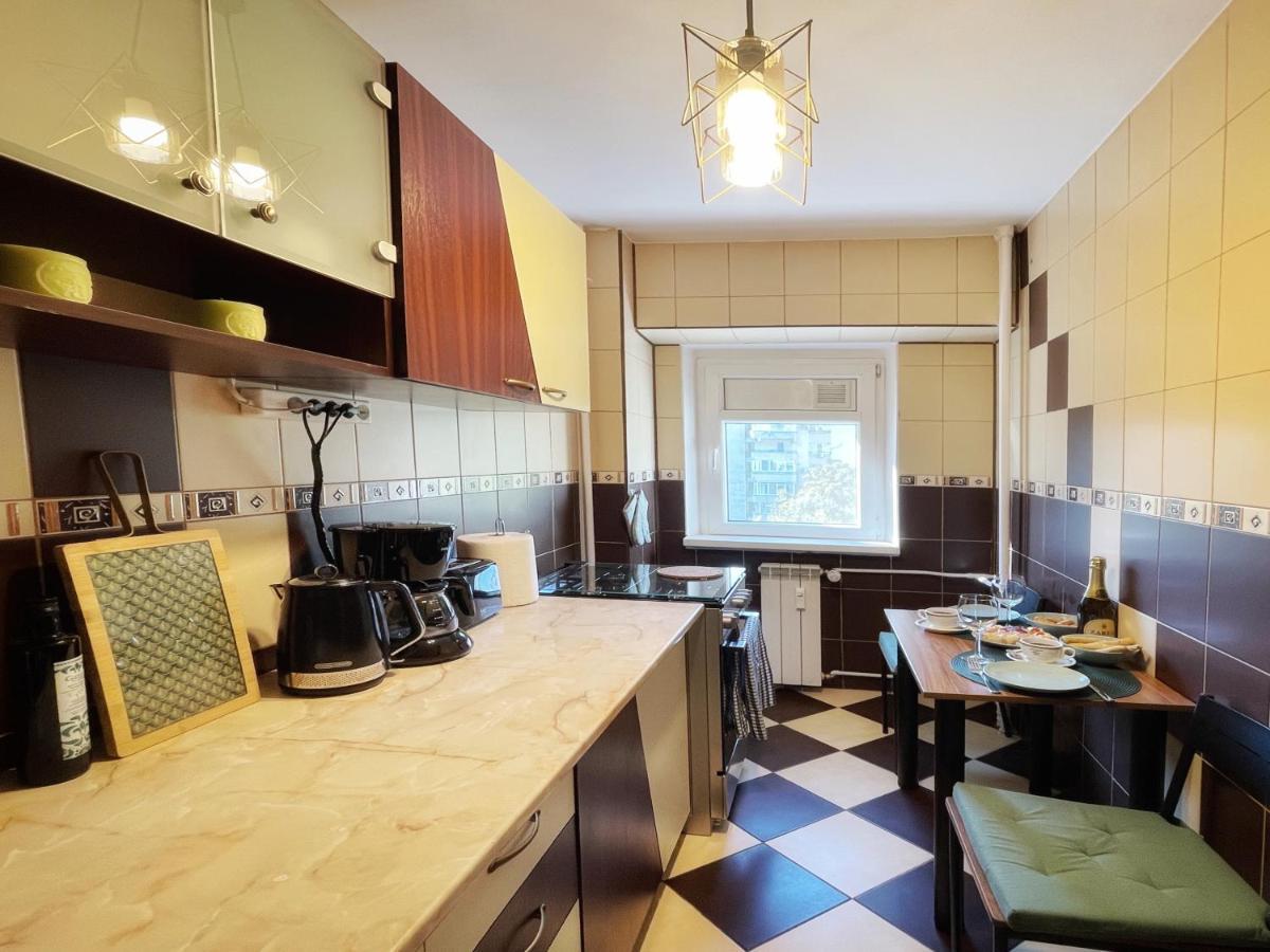 Madra Rentals Bucharest One エクステリア 写真